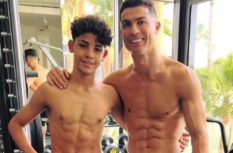 Em entrevista no Youtube, Cristiano Ronaldo não descarta jogar com próprio filho