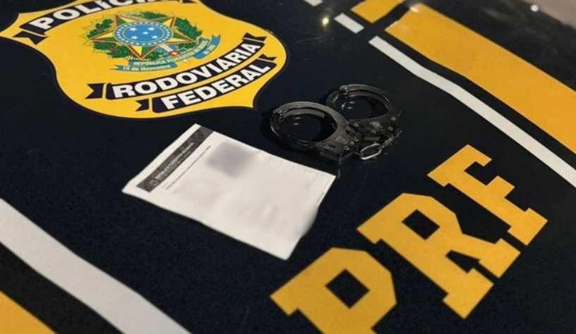 Homem de 29 anos é levado à PF por apresentar documento irregular em Parnaíba