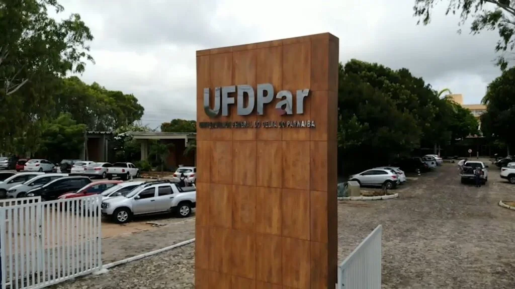 Estudante é afastado por suspeita de importunação sexual em universidade
