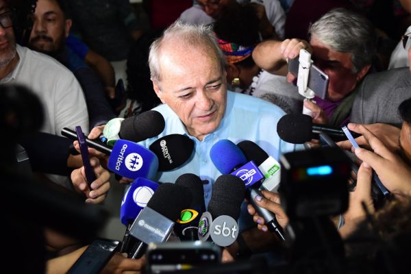 Vereadores pedem que Silvio Mendes detalhe colapso financeiro da Prefeitura