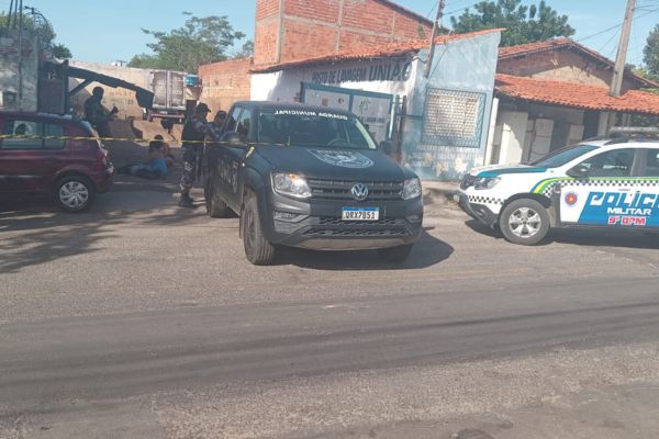 Homem é assassinado a tiros em lava-jato na zona Norte de Teresina