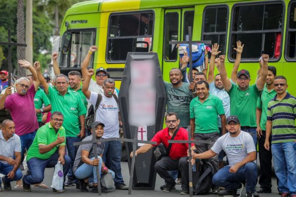 A greve não supera a crise