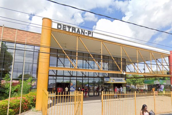 TCE-PI aponta falhas na emissão de CNHs e cobra melhorias do Detran e Etipi