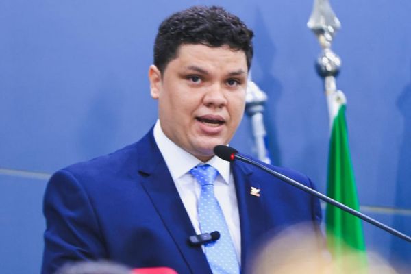 Vereador Leondidas propõe regulamentação da atividade de flanelinhas