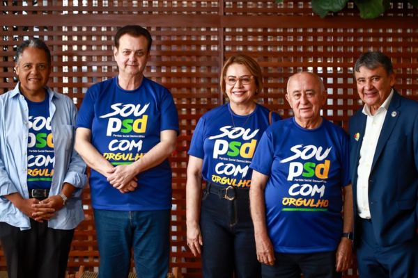 Em ato político com Kassab, Júlio César formaliza pré-candidatura ao Senado pelo Piauí