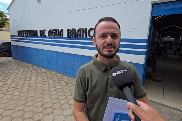 Secretário destaca obras e eventos nas comemorações dos 71 anos de Água Branca