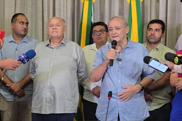 Charles Silveira pede exoneração da Fundação Municipal de Saúde