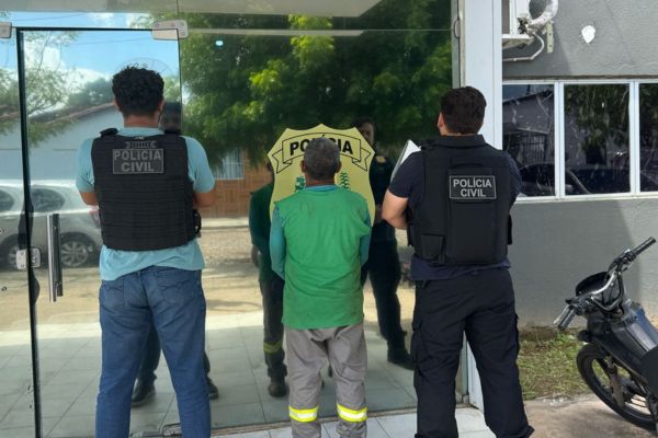 Foragido por homicídio é preso se escondendo em obra no Piauí