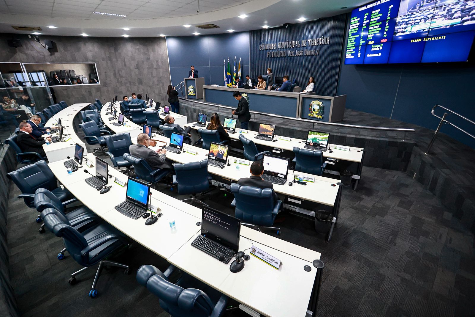 LDO 2026 é aprovada e eleva poder de emenda dos vereadores de Teresina