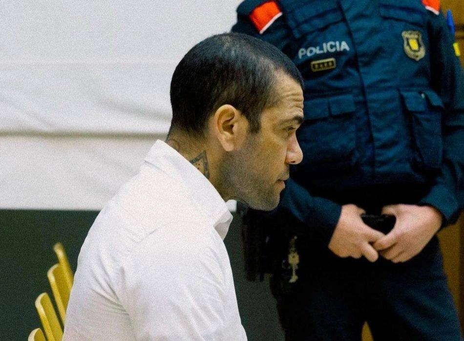 Daniel Alves tem liberdade provisória concedida após pagamento de fiança
