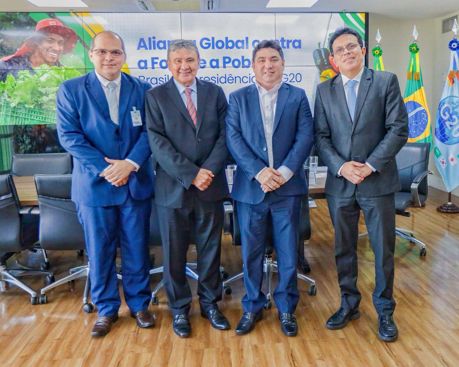 Clemilton Queiroz busca viabilizar projetos para Amarante em Brasília