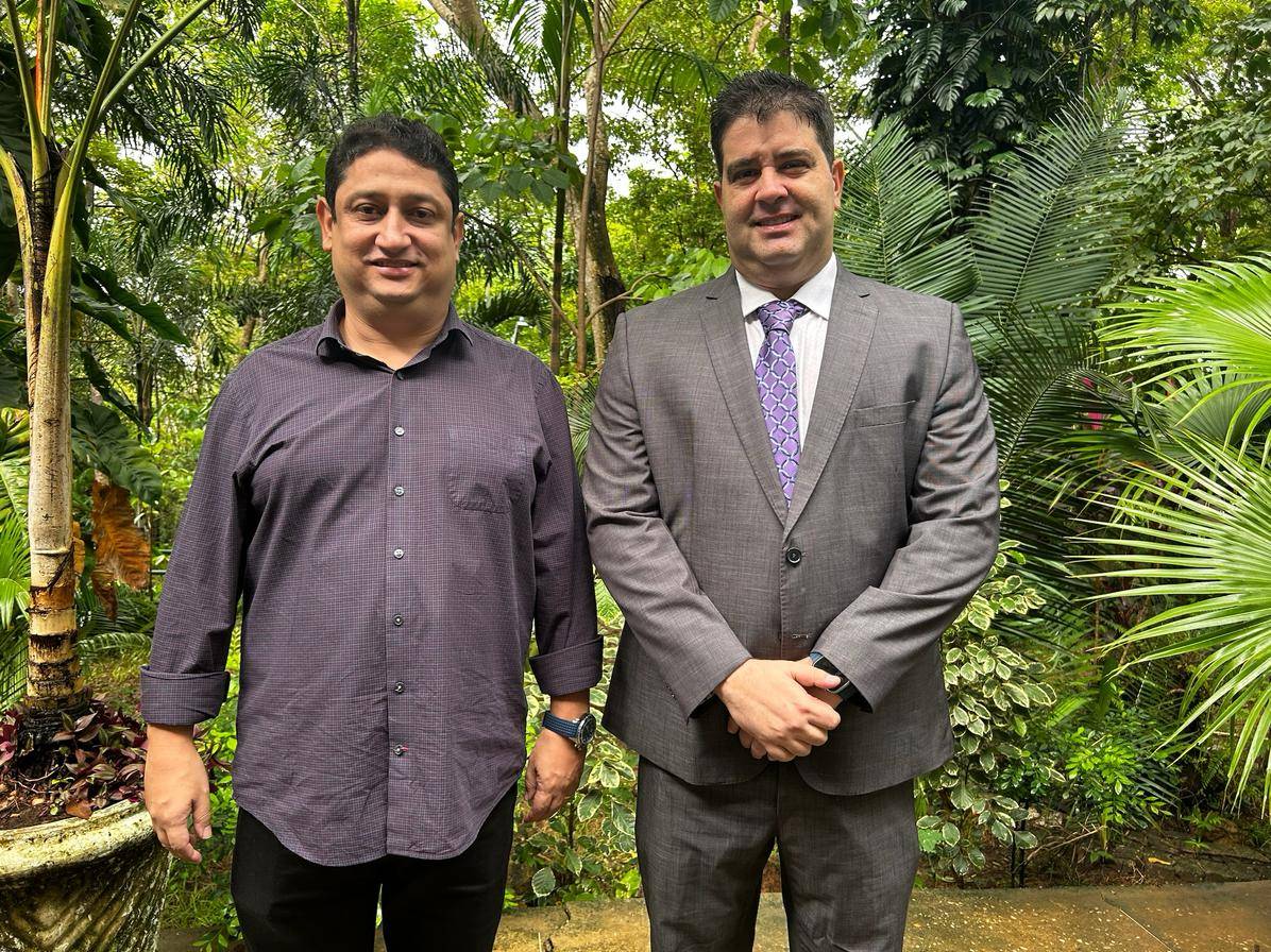 Luís André deixa Semam e indica advogado Hélio Lúcio como substituto