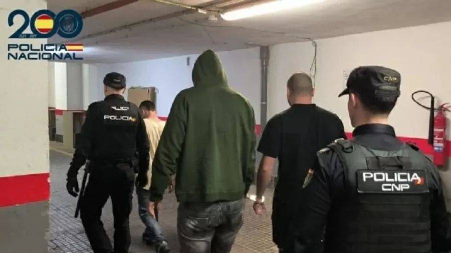 Brasileira é estuprada por quatro homens em resort na Espanha