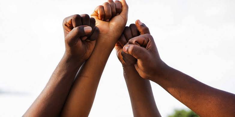 Alepi aprova projeto de lei que impede condenados por racismo assumir cargo público