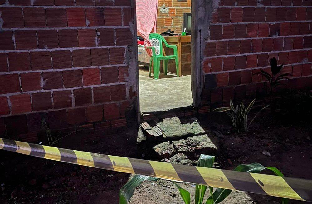Homem é executado por criminosos enquanto dormia na cidade de Pedro II