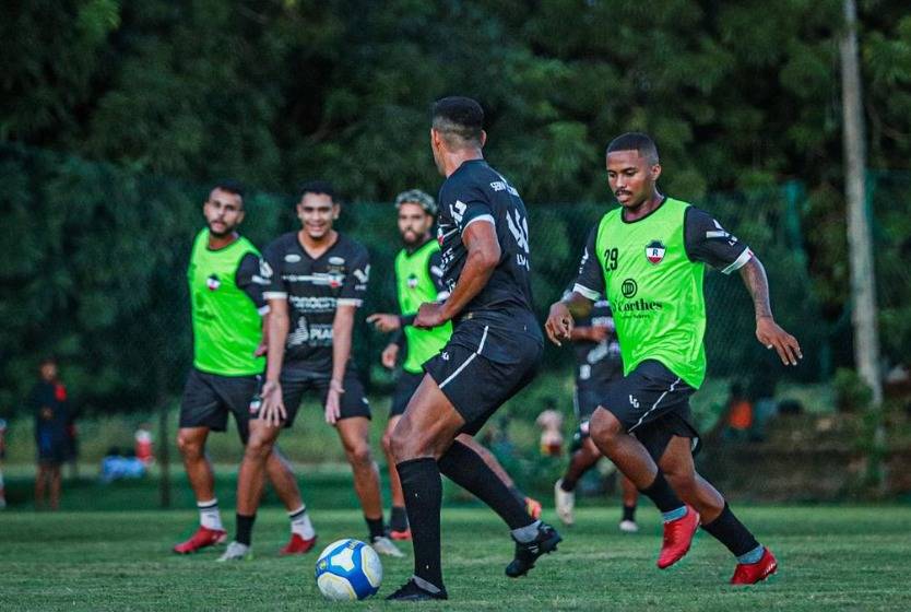 River acerta com 29 jogadores e prepara time para Série B do Piauiense