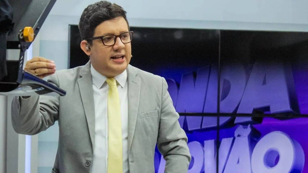 Vídeo mostra embate entre vereadora Thanandra e Erlan Bastos na TV Meio