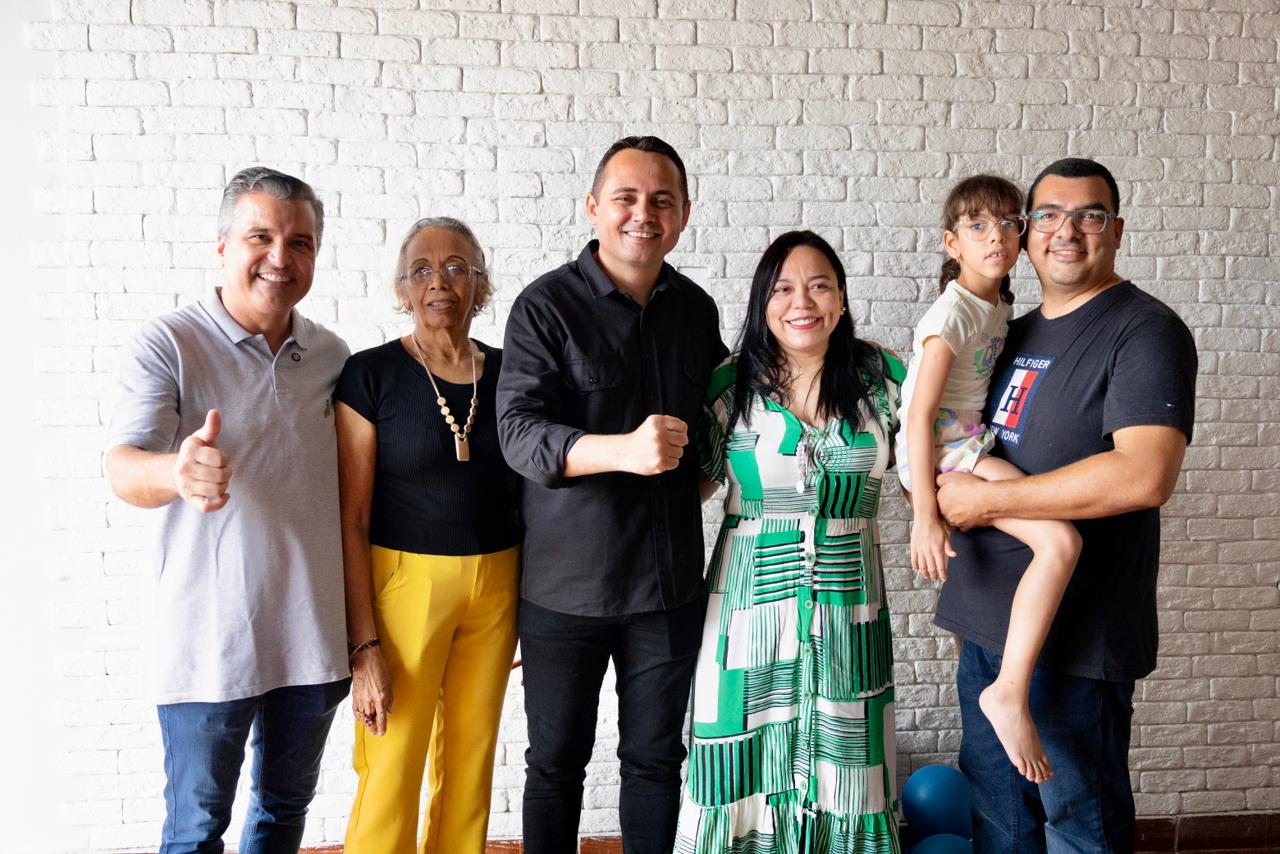 Dr. Vinícius confirma dobradinha com Delegado Charles Pessoa