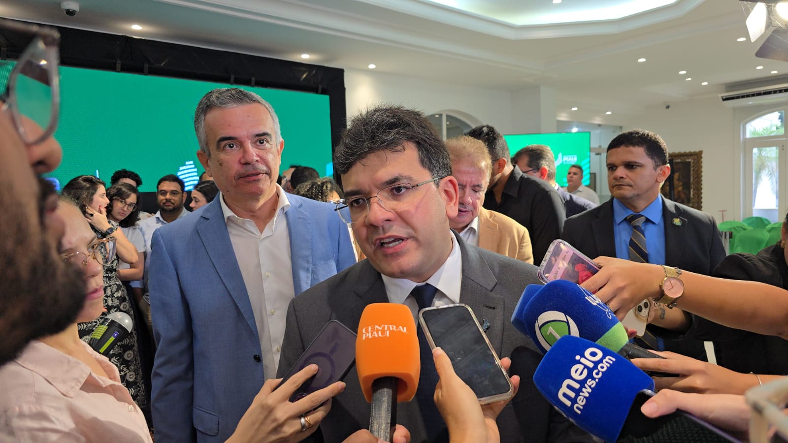 Governo do Piauí doa prédio no Centro de Teresina para moradias populares