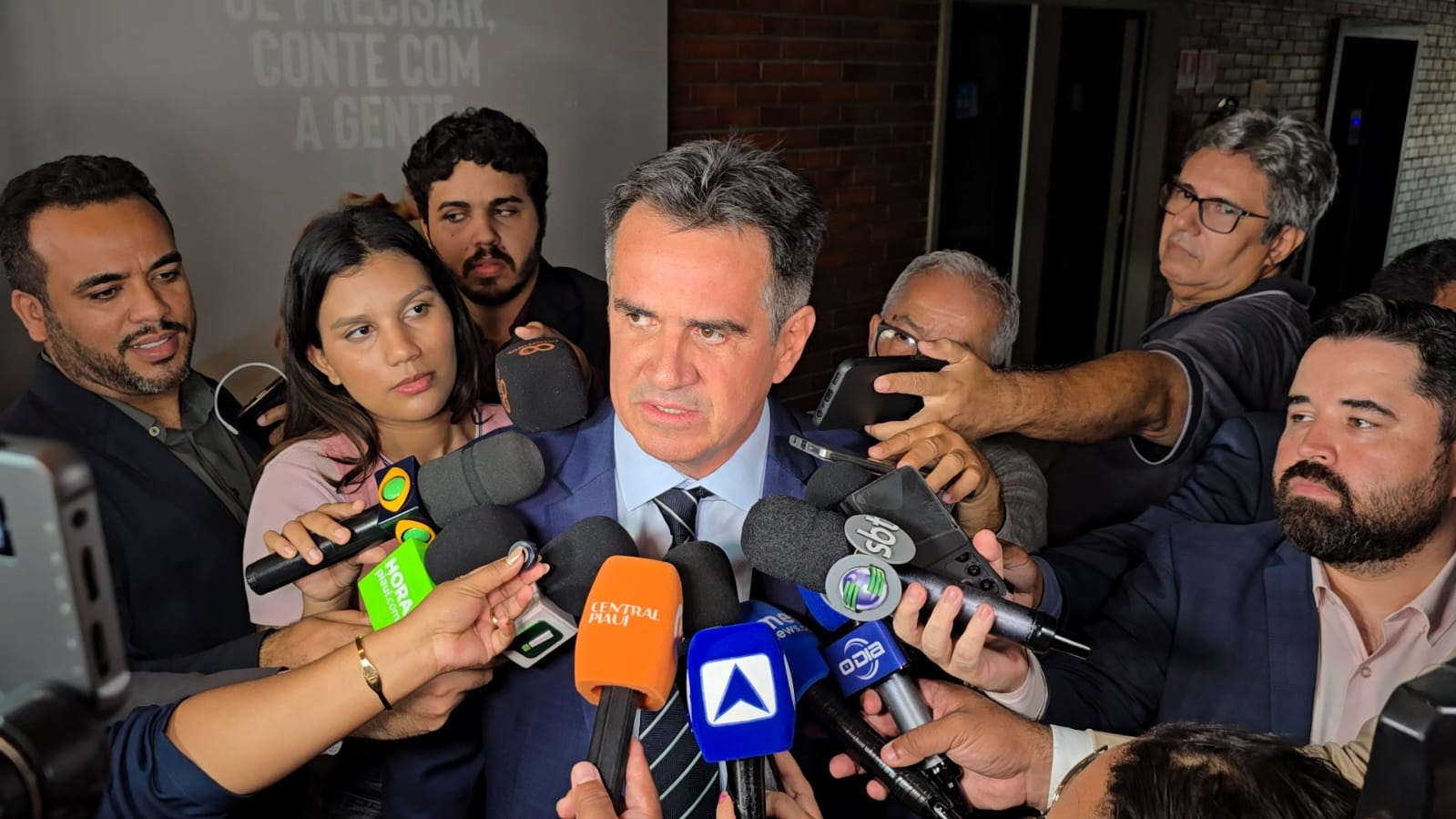 Ciro chama de 