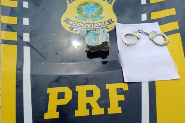 Foragido por latrocínio é detido pela PRF em fiscalização em Teresina