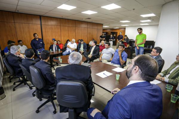 Impasse salarial impede avanço de acordo no transporte coletivo da capital