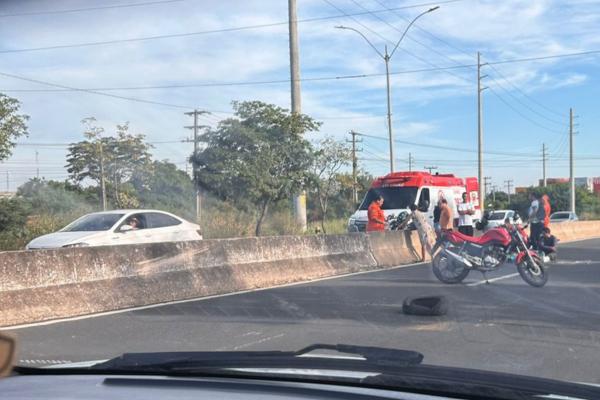 Acidente entre motocicletas deixa dois feridos e provoca longo congestionamento na BR-316